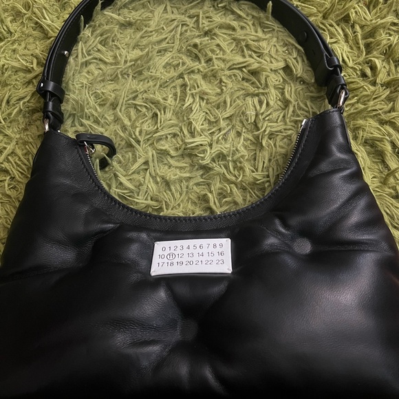 Like margiela Black Puffer Leather Women's Bag - Picture 1 of 4